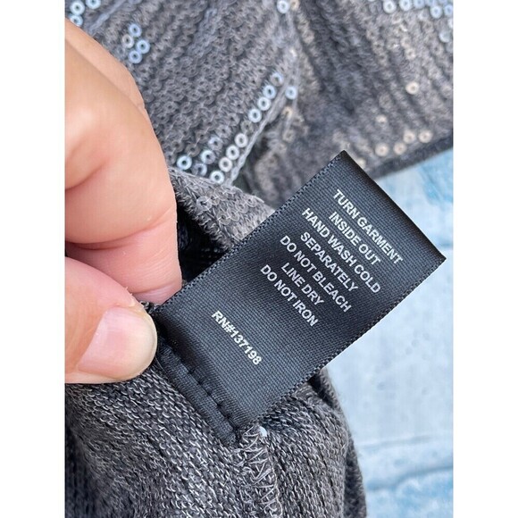 Christian Lacroix Scoop Neck Short Sleeve cropped Metallic & Silver sequin top - Picture 6 of 6